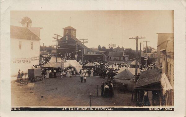 Orient Iowa Pumpkin Festival Scene Real Photo Vintage Postcard AA84515