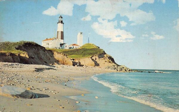Long Island New York Montauk Point Lighthouse, Chrome, Vintage Postcard U18937