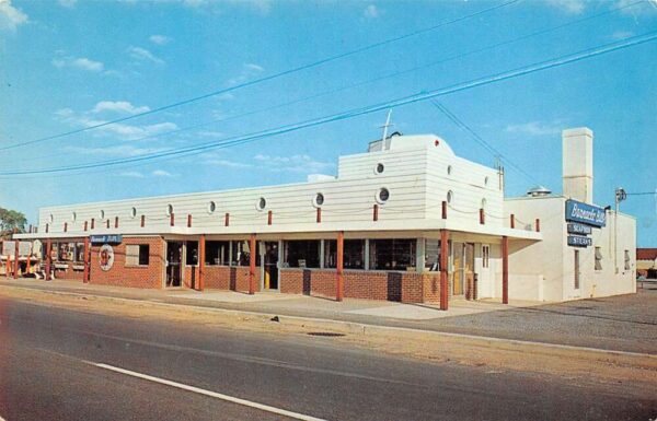 Long Island New York Barnacle Bill's Restaurant, Chrome, Vintage Postcard U18950