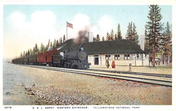 Yellowstone Park Montana OSL Depot Train Station Vintage Postcard AA84942