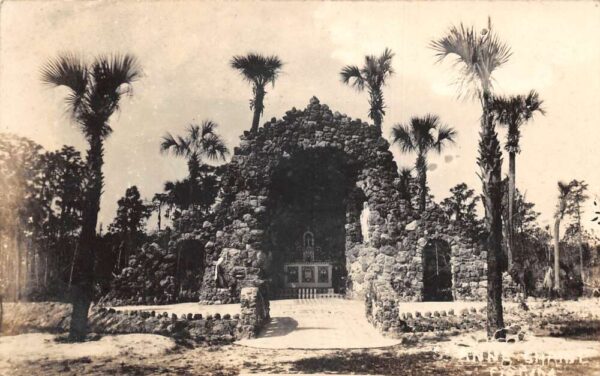 Lake Wales Florida At Anne Shrine Grotto Real Photo Postcard AA104139