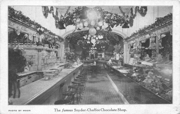 Columbus Ohio Snyder Chaffee Chocolate Shop Interior Vintage Postcard AA104145