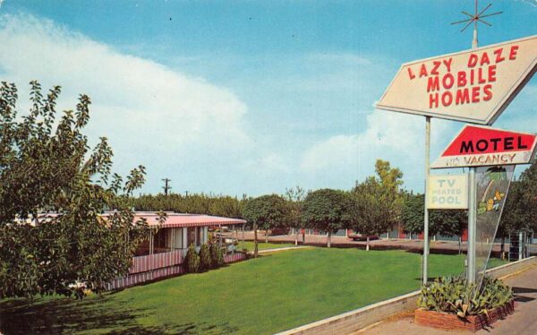 Phoenix Arizona Lazy Daze Mobile Home Park and Motel Vintage Postcard AA104336