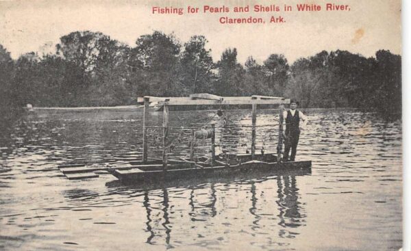 Clarendon Arkansas Fishing for Pearls and Shells White River Postcard AA104709