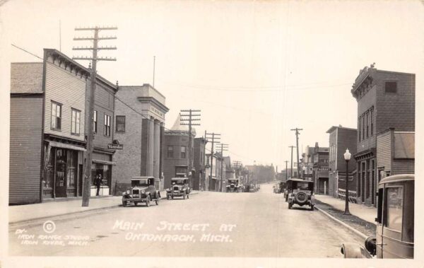 Ontonagon Michigan Main Street Real Photo Vintage Postcard AA105304