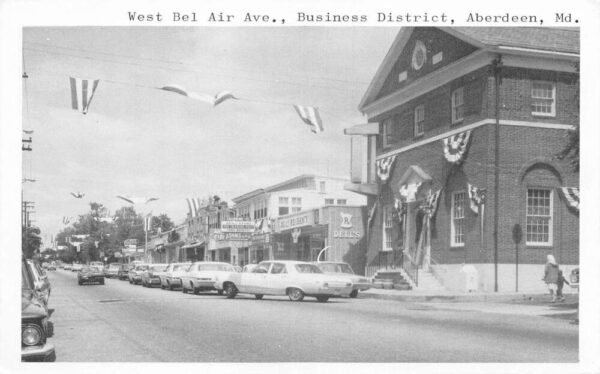 Aberdeen Maryland West Bel Air Avenue Street Scene Vintage Postcard AA105697