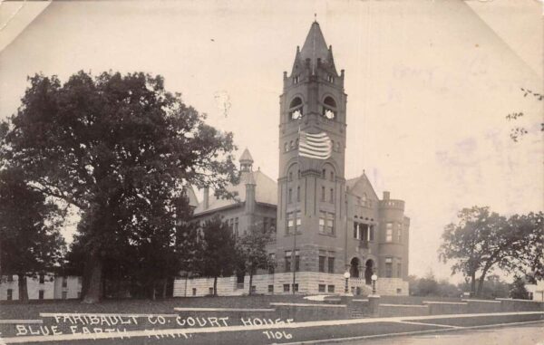 Blue Earth Minnesota Court House Real Photo Vintage Postcard AA105717