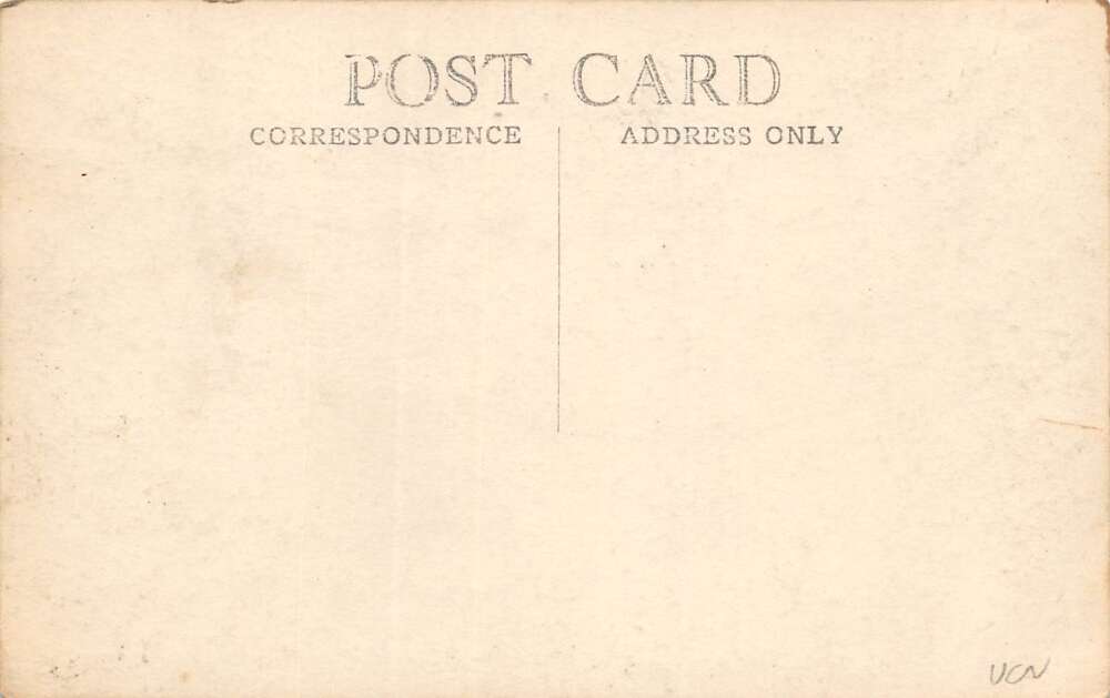 Vale Michigan Main St., Looking N., Real Photo Vintage Postcard U17100 - Image 2