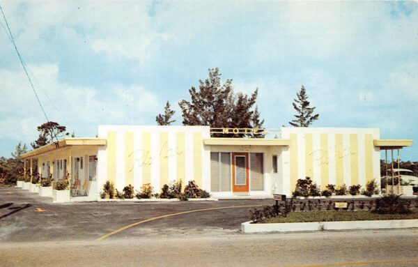 Fort Lauderdale Florida Ri-Mar Motel, Chrome, Vintage Postcard U17309