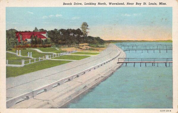 St. Louis Missouri Beach Drive, Looking N., Waveland, Vintage Postcard U17473
