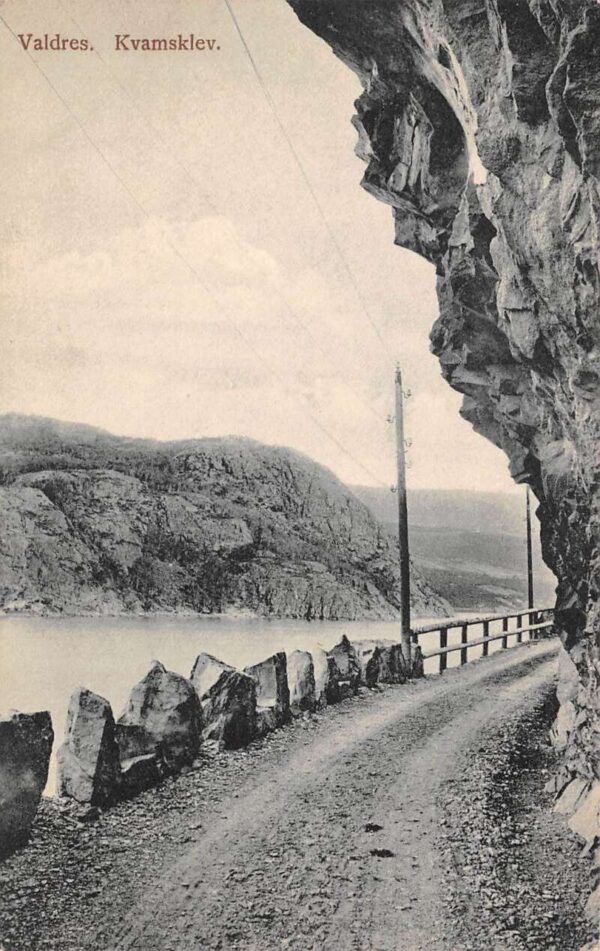 Valdres Norway Kvamsklev Scenic View Vintage Postcard AA81640