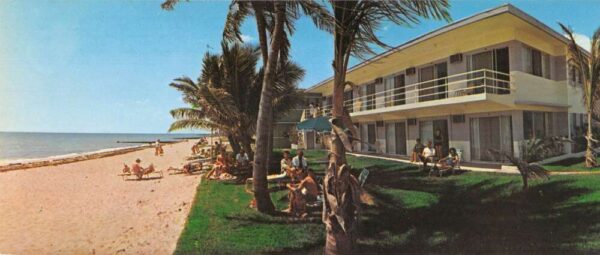 Hollywood Beach Florida The Bagdad Hotel Extra Wide Vintage Postcard AA85527