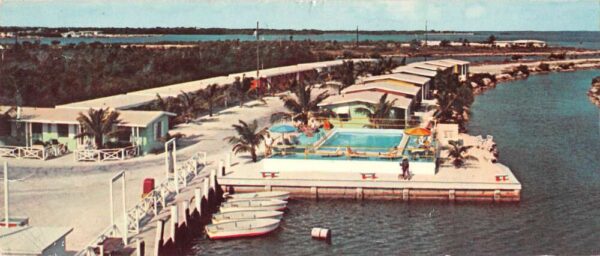 Marathon Florida Lagoon Motel Swimming Pool Extra Wide Vintage Postcard AA85530
