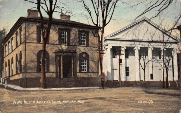 Nantucket Massachusetts Pacific National Bank & M.E. Church, Postcard U19558